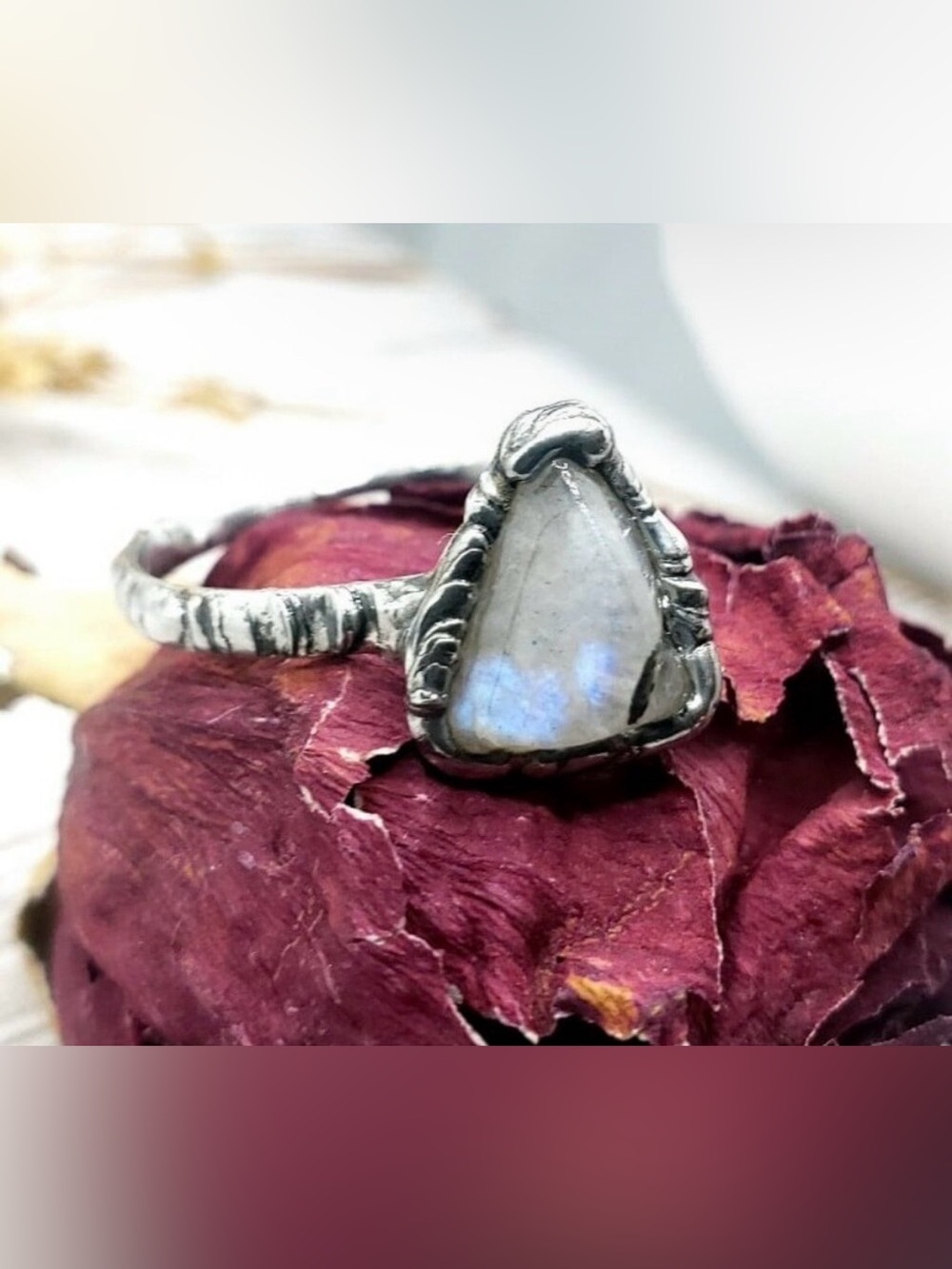 Moonstone ring - Picture 3 of 3
